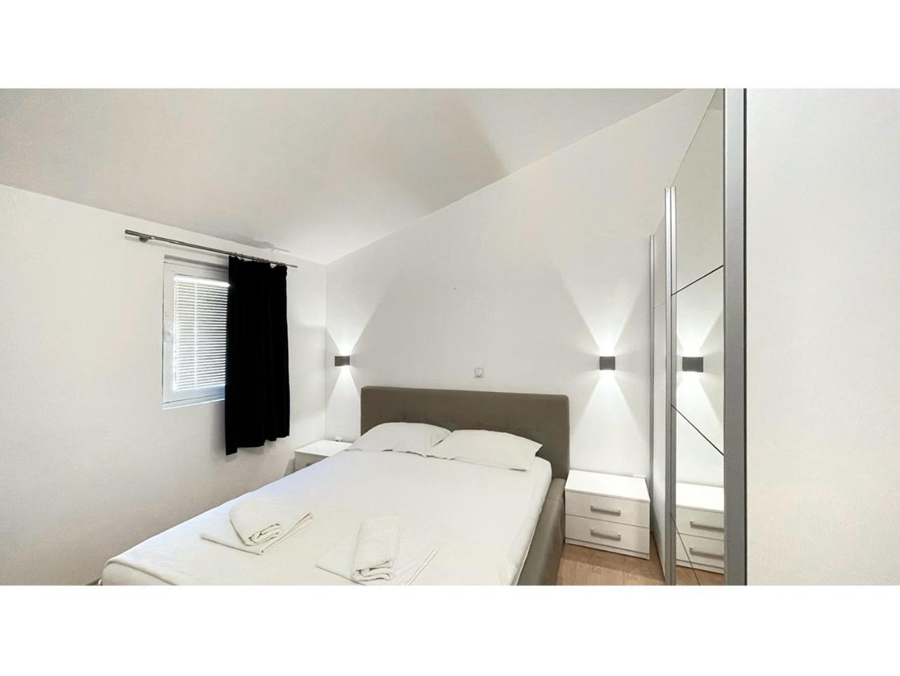 Apartments Antonela Sveti Stefan Dış mekan fotoğraf